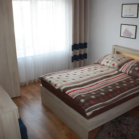 Koga Goscinne 莱鲍