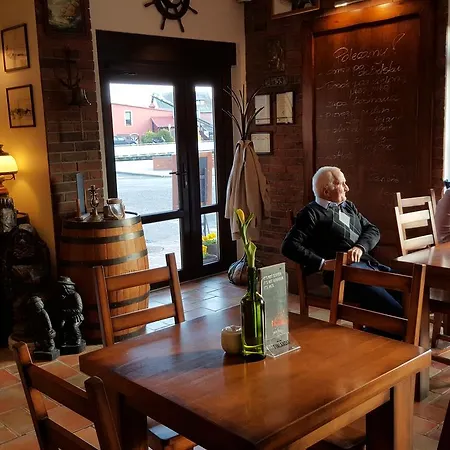 Koga Goscinne 民宿 *