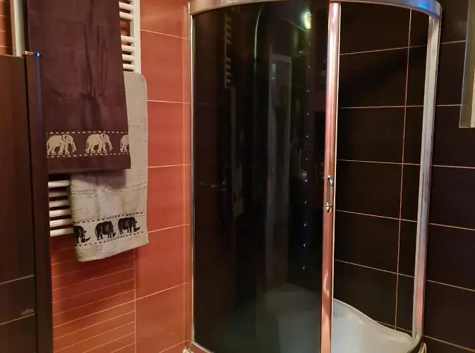 Koga Goscinne Quarto em Acomodações Particulares *